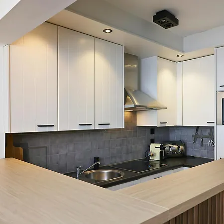 Apartment L'iris - Sejour Entre Et Shopping - 500m - Ideal Familles & Amis - Double Parking Prive Et Gratuit - Balcon Knokke-Heist